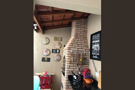 Casa à venda com 88m², 2 quartos e 1 vaga