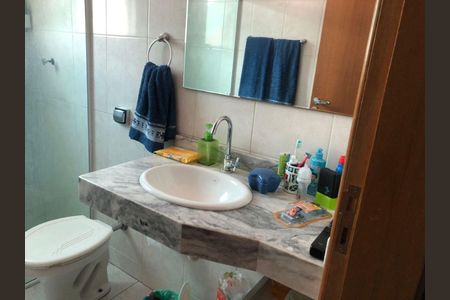 Casa à venda com 88m², 2 quartos e 1 vaga