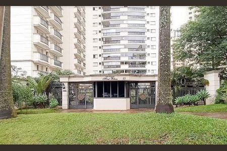 Apartamento para alugar com 165m², 3 quartos e 3 vagas