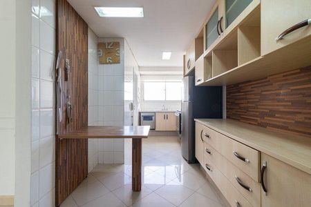 Apartamento para alugar com 165m², 3 quartos e 3 vagas