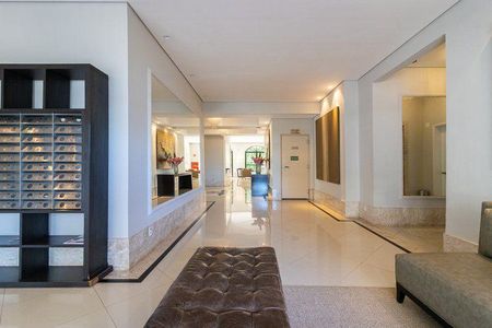 Apartamento para alugar com 165m², 3 quartos e 3 vagas