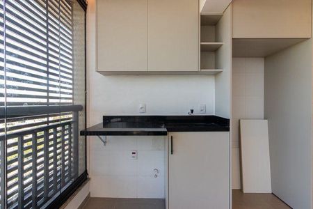 Apartamento para alugar com 1 quarto, 46m² em Empresarial 18 do Forte, Barueri