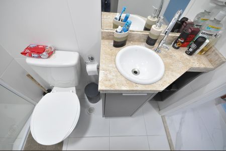 Apartamento à venda com 74m², 2 quartos e 2 vagasBanheiro