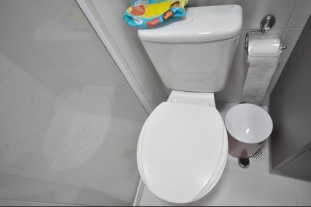 Apartamento à venda com 74m², 2 quartos e 2 vagasBanheiro do Quarto Suíte