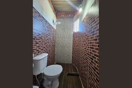 Casa para alugar com 120m², 2 quartos e sem vaga Casa para alugar com 120m², 2 quartos e sem vagaBanheiro