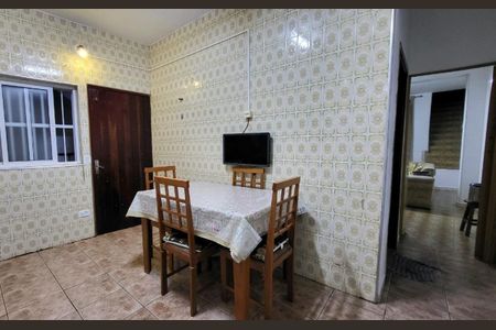 Casa à venda com 6 quartos, 193m² em Jardim Panorama (Zona Leste), São Paulo