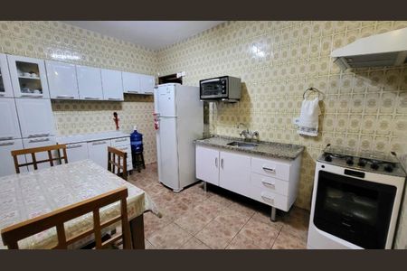 Casa à venda com 6 quartos, 193m² em Jardim Panorama (Zona Leste), São Paulo