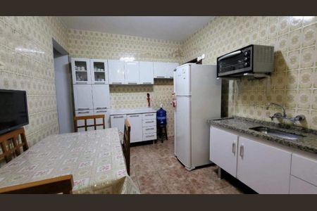 Casa à venda com 6 quartos, 193m² em Jardim Panorama (Zona Leste), São Paulo