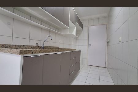 Apartamento à venda com 66m², 2 quartos e 2 vagas Apartamento à venda com 66m², 2 quartos e 2 vagasCozinha