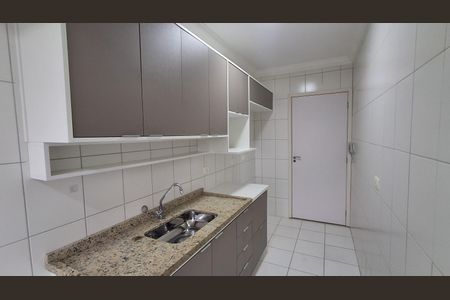 Apartamento à venda com 66m², 2 quartos e 2 vagas Apartamento à venda com 66m², 2 quartos e 2 vagasCozinha
