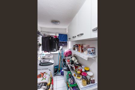 Apartamento à venda com 50m², 2 quartos e 1 vaga Apartamento à venda com 50m², 2 quartos e 1 vagaCozinha e Área de Serviço