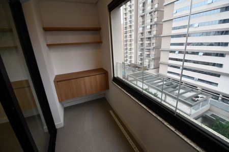 Studio para alugar com 46m², 1 quarto e 1 vagaQuarto - Sacada