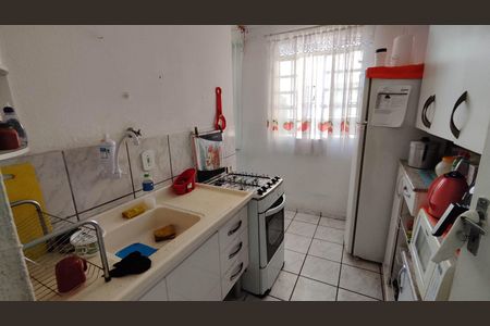 Casa à venda com 44m², 2 quartos e 1 vaga Casa à venda com 44m², 2 quartos e 1 vagaCozinha