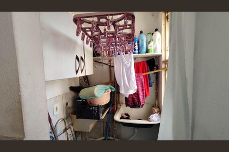 Casa à venda com 44m², 2 quartos e 1 vaga Casa à venda com 44m², 2 quartos e 1 vagaÁrea de Serviço