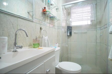 Apartamento para alugar com 70m², 2 quartos e sem vagaBanheiro