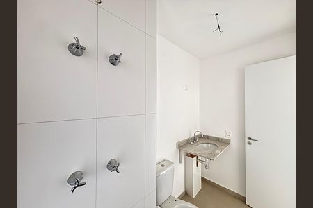Apartamento à venda com 145m², 3 quartos e 2 vagasSuíte 1  Banheiro 