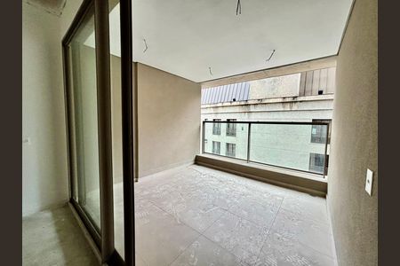 Apartamento à venda com 145m², 3 quartos e 2 vagasSuíte Principal Varanda 