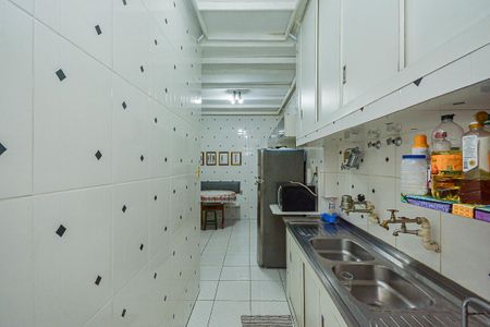 Cozinha de casa à venda com 4 quartos, 360m² em Vila Anhanguera, São Paulo