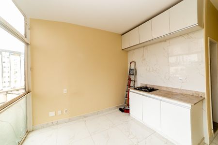 Kitnet de kitnet/studio para alugar com 1 quarto, 20m² em Funcionários, Belo Horizonte