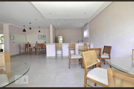 Apartamento para alugar com 64m², 2 quartos e sem vaga Apartamento para alugar com 64m², 2 quartos e sem vagaÁrea comum - Salão de festas