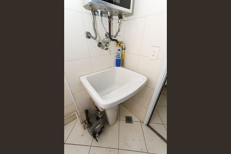 Apartamento para alugar com 64m², 2 quartos e sem vaga Apartamento para alugar com 64m², 2 quartos e sem vagaÁrea de Serviço