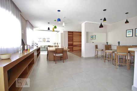 Apartamento para alugar com 64m², 2 quartos e sem vaga Apartamento para alugar com 64m², 2 quartos e sem vagaÁrea comum - Salão de festas
