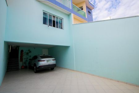 Garagem de casa à venda com 3 quartos, 184m² em Vila Eldizia, Santo André
