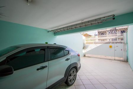 Garagem de casa à venda com 3 quartos, 184m² em Vila Eldizia, Santo André