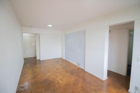Apartamento para alugar com 77m², 2 quartos e 1 vagaSALA