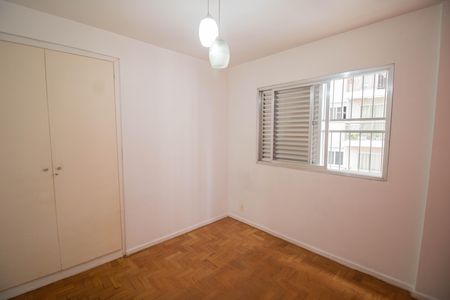 Apartamento para alugar com 77m², 2 quartos e 1 vagaQUARTO 2