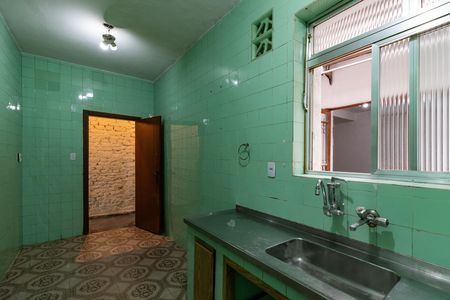 Casa à venda com 152m², 4 quartos e sem vaga Casa à venda com 152m², 4 quartos e sem vagaCozinha