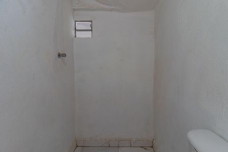 Casa à venda com 152m², 4 quartos e sem vaga Casa à venda com 152m², 4 quartos e sem vagaBanheiro de serviço