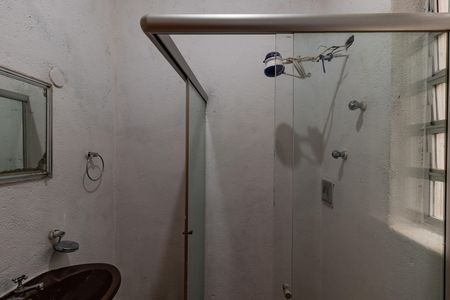 Casa à venda com 152m², 4 quartos e sem vaga Casa à venda com 152m², 4 quartos e sem vagaBanheiro social