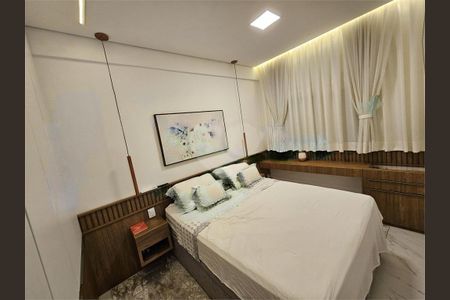 Apartamento à venda com 2 quartos, 160m² em Jardim Tupanci, Barueri