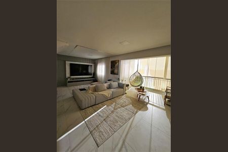 Apartamento à venda com 2 quartos, 160m² em Jardim Tupanci, Barueri