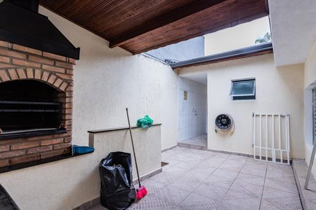 Casa para alugar com 140m², 2 quartos e sem vaga Casa para alugar com 140m², 2 quartos e sem vagaQuintal e churrasqueira