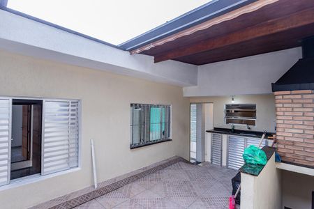 Casa para alugar com 140m², 2 quartos e sem vaga Casa para alugar com 140m², 2 quartos e sem vagaQuintal e churrasqueira