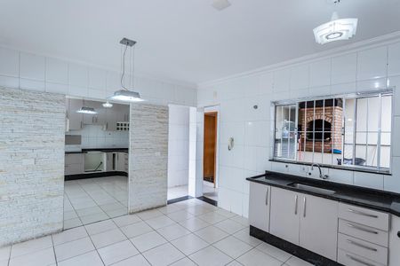 Casa para alugar com 140m², 2 quartos e sem vaga Casa para alugar com 140m², 2 quartos e sem vagaCozinha