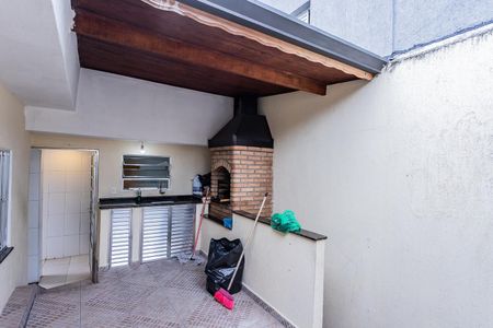 Casa para alugar com 140m², 2 quartos e sem vaga Casa para alugar com 140m², 2 quartos e sem vagaQuintal e churrasqueira