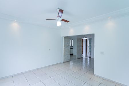 Casa para alugar com 140m², 2 quartos e sem vaga Casa para alugar com 140m², 2 quartos e sem vagaSala