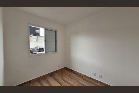 Quarto de apartamento para alugar com 1 quarto, 32m² em Vila Monte Belo, Itaquaquecetuba