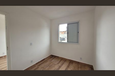 Quarto de apartamento para alugar com 1 quarto, 32m² em Vila Monte Belo, Itaquaquecetuba