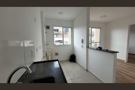 Apartamento para alugar com 32m², 1 quarto e 1 vaga Apartamento para alugar com 32m², 1 quarto e 1 vagaCozinha e Área de Serviço