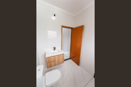 Casa para alugar com 140m², 3 quartos e 2 vagas Casa para alugar com 140m², 3 quartos e 2 vagasBanheiro Social 2