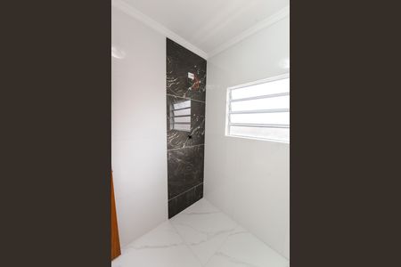 Casa para alugar com 140m², 3 quartos e 2 vagas Casa para alugar com 140m², 3 quartos e 2 vagasBanheiro Social 2