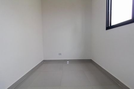Quarto 2 de apartamento para alugar com 2 quartos, 39m² em Penha de França, São Paulo