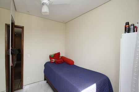 Apartamento à venda com 55m², 3 quartos e 1 vagaQuarto 2
