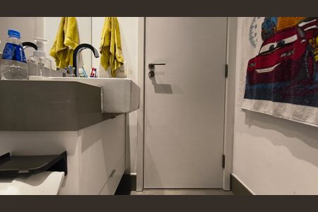 Apartamento para alugar com 128m², 3 quartos e 2 vagas Apartamento para alugar com 128m², 3 quartos e 2 vagasBanheiro da Suíte 2