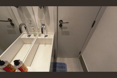 Apartamento para alugar com 128m², 3 quartos e 2 vagas Apartamento para alugar com 128m², 3 quartos e 2 vagasLavabo