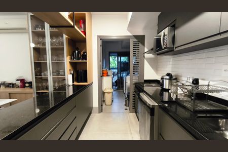 Apartamento para alugar com 128m², 3 quartos e 2 vagas Apartamento para alugar com 128m², 3 quartos e 2 vagasCozinha